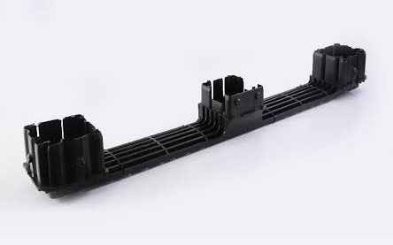 Traversa tipo UPC para bins industriales